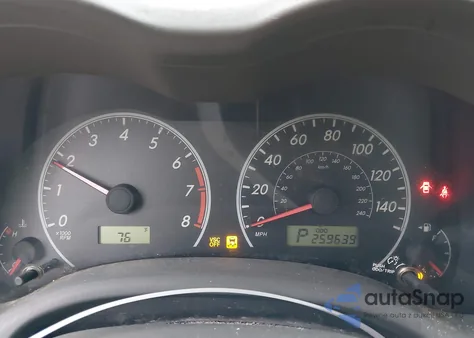 2010 Toyota Corolla Le z USA, uszkodzony, nr VIN 2T1BU4EE1AC519929